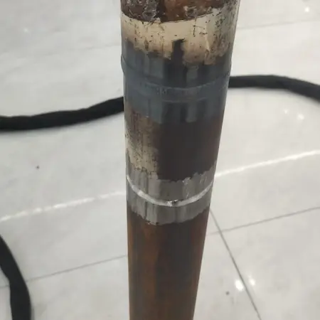 Soldagem de fio de tubo de aço carbono